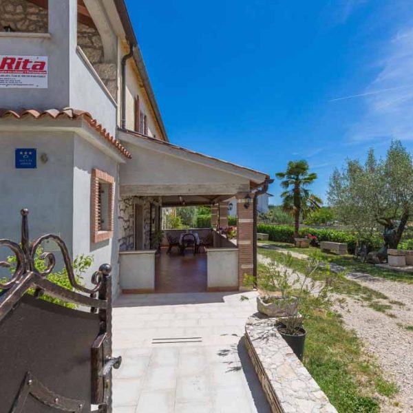 Holiday-house-Rita-Croatia-12